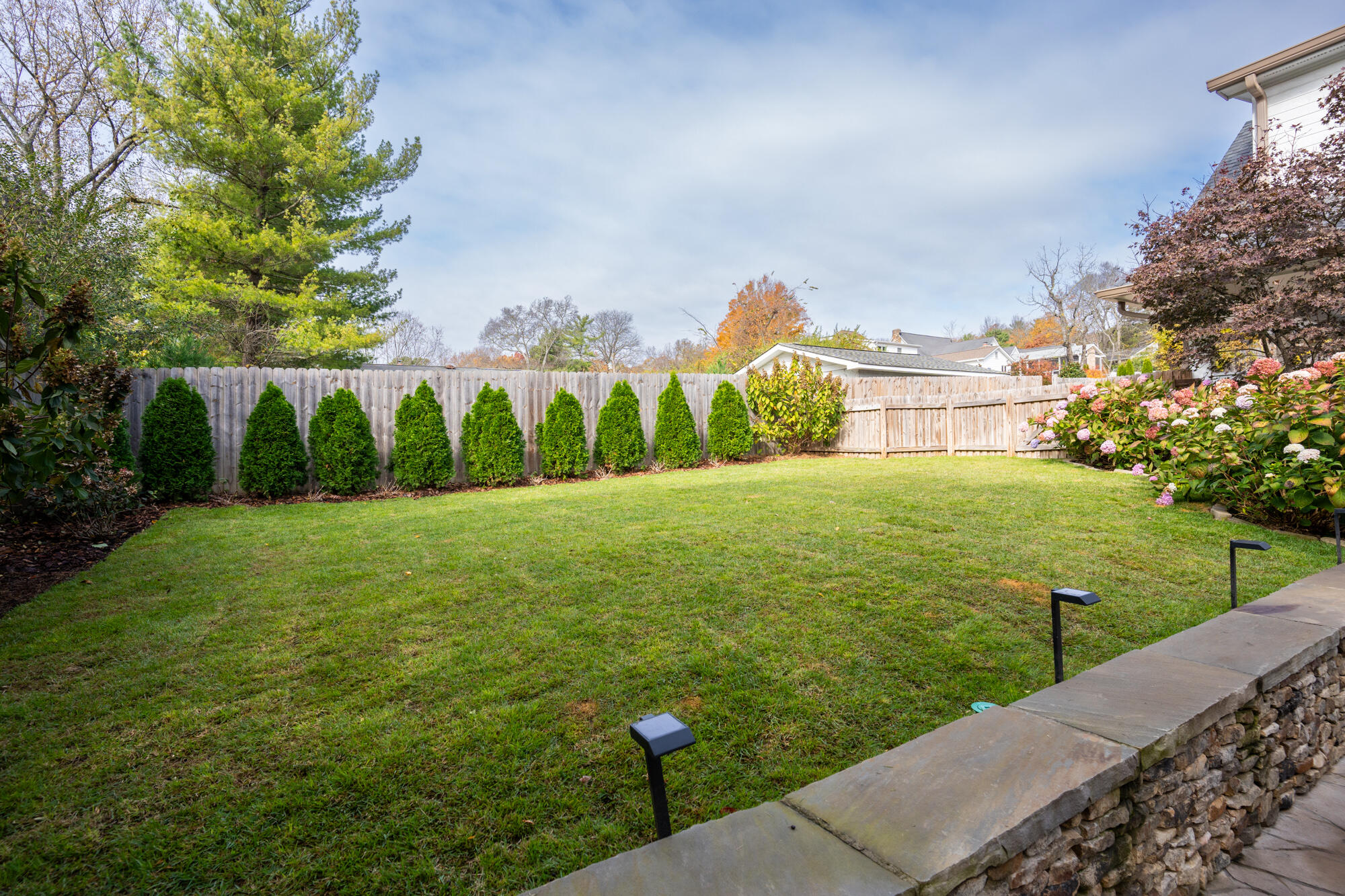 202 East Brow Road Lookout Mountain, TN 37350 - Photo 53 of 65 202-E-Brow-Exteriors-11