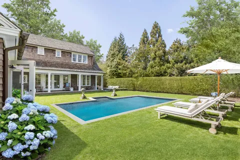 46 Baiting Hollow Road, East Hampton, NY 11937