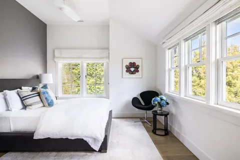 46 Baiting Hollow Road, East Hampton, NY 11937