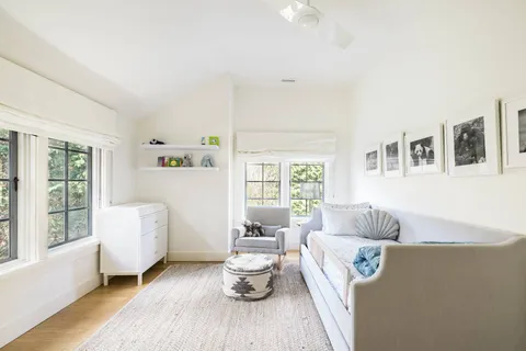 46 Baiting Hollow Road, East Hampton, NY 11937