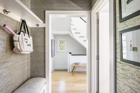 46 Baiting Hollow Road, East Hampton, NY 11937