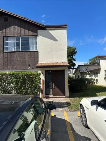 $255,000 | 3201 Northwest 4th Terrace, Unit 61, Pompano Beach, FL 33064
