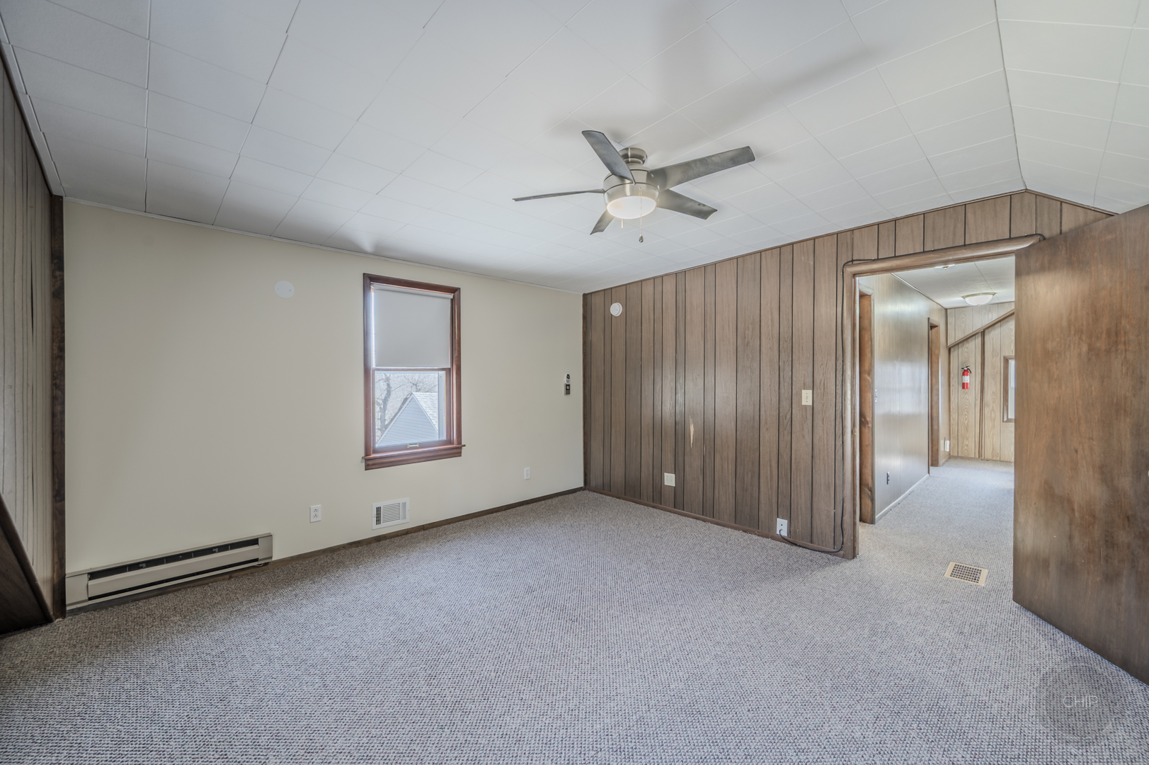 2240 State Rte 31 Oswego, IL 60543 - Photo 30 of 54 a view of an empty room with a window