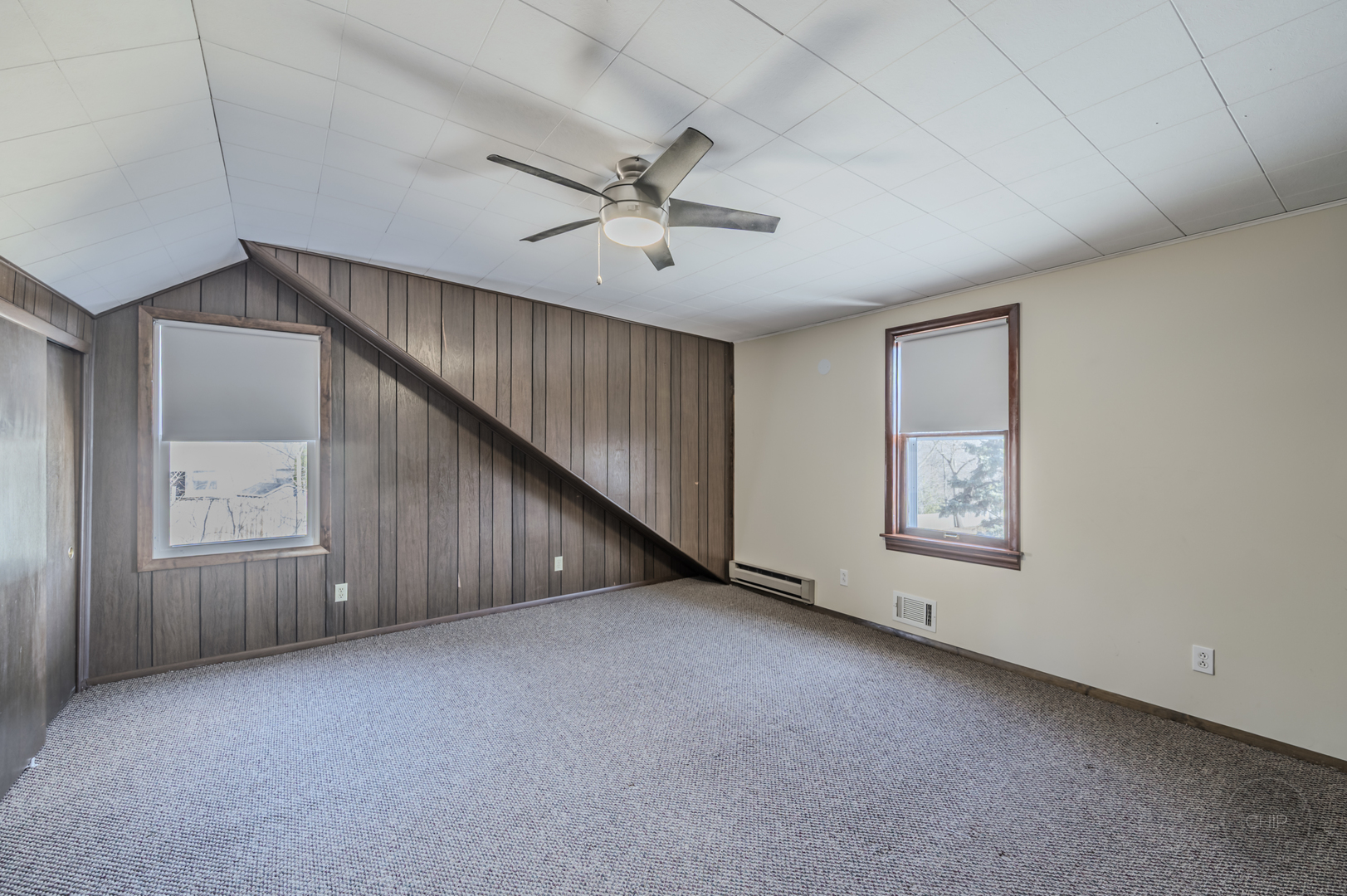 2240 State Rte 31 Oswego, IL 60543 - Photo 34 of 54 an empty room with windows