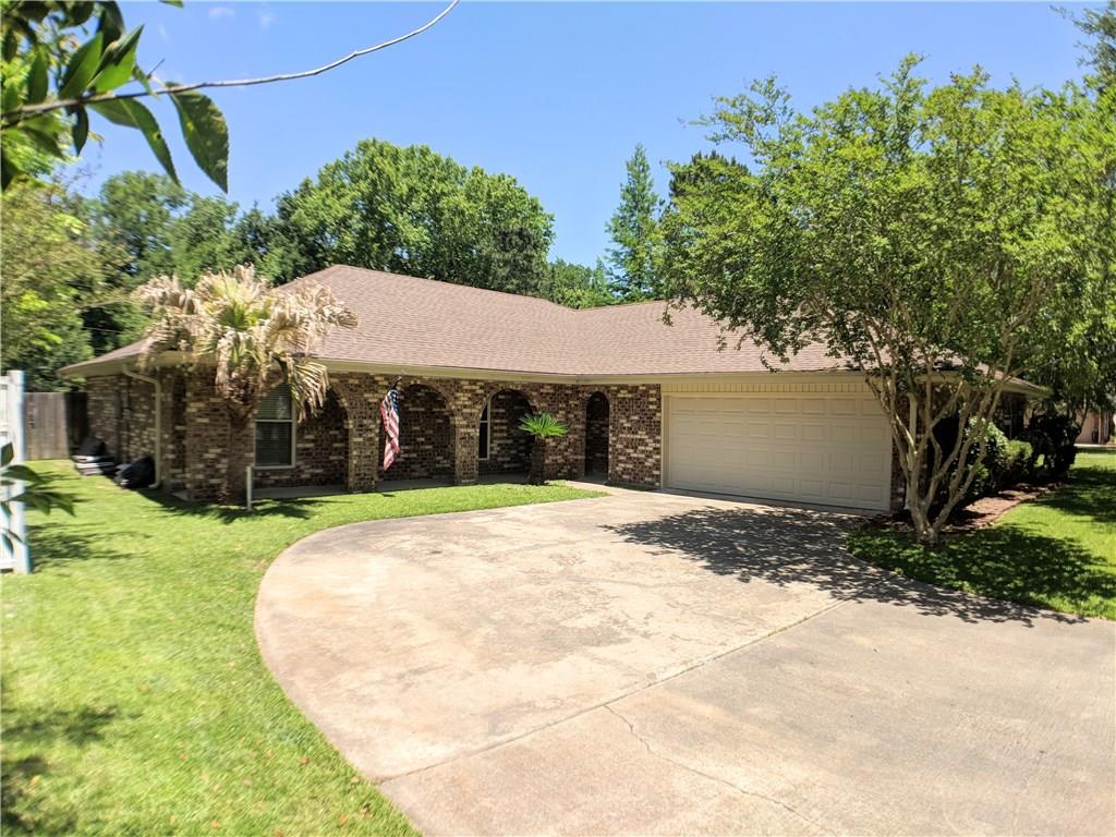 331 Devon Road Laplace, LA 70068 - Photo 1 of 25 Gallery Image 1