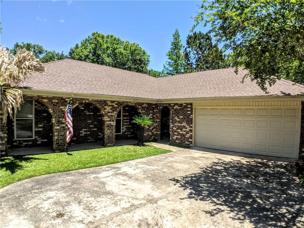 331 Devon Road Laplace, LA 70068 - Photo 2 of 25 Gallery Image 2