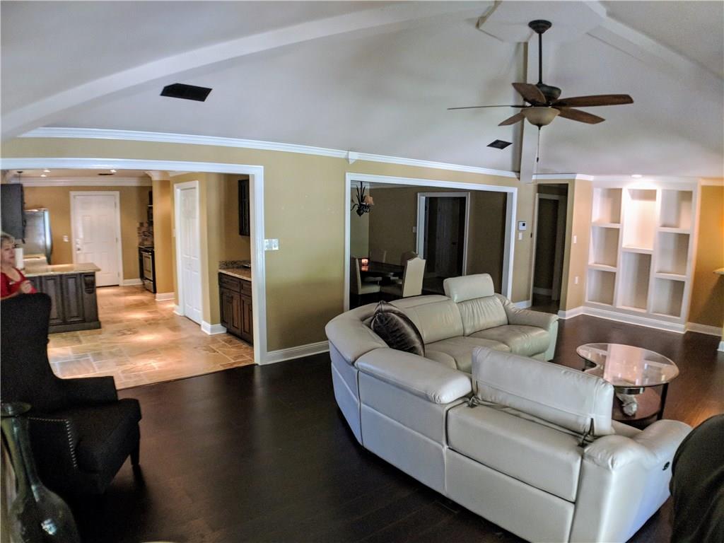331 Devon Road Laplace, LA 70068 - Photo 5 of 25 Gallery Image 5