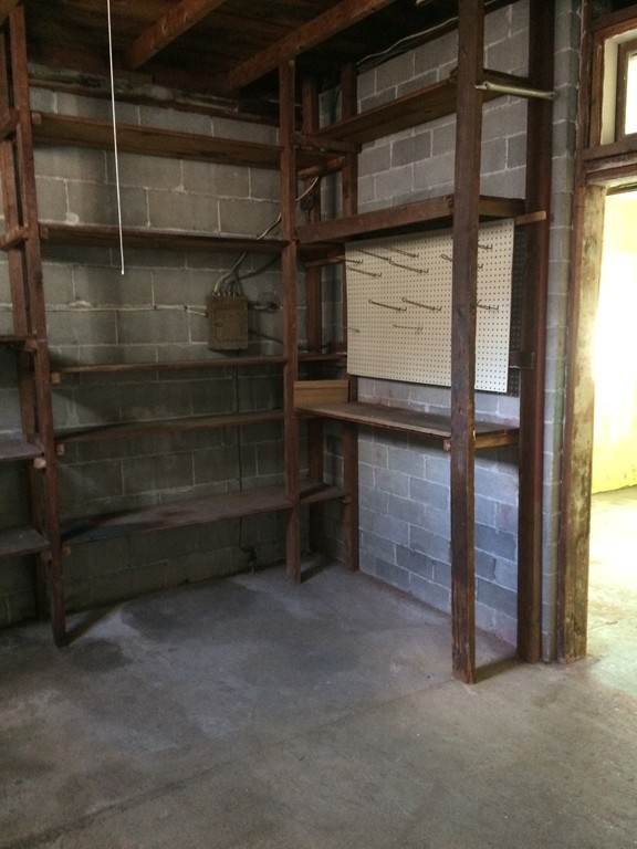 42 Spring St Extension South Hadley, MA 01075 - Photo 25 of 27 Gallery Image 25