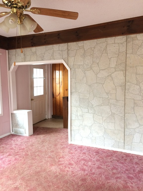 42 Spring St Extension South Hadley, MA 01075 - Photo 7 of 27 Gallery Image 7