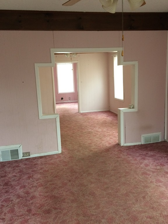 42 Spring St Extension South Hadley, MA 01075 - Photo 8 of 27 Gallery Image 8