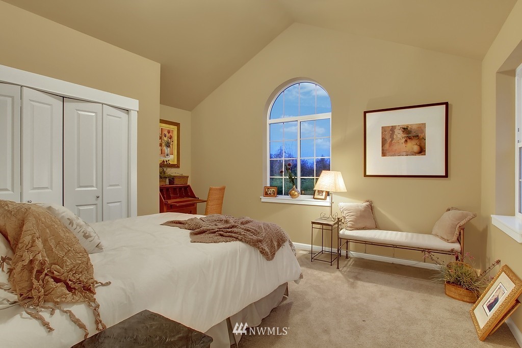 701 Pasco Place Northeast Renton, WA 98059 - Photo 8 of 15