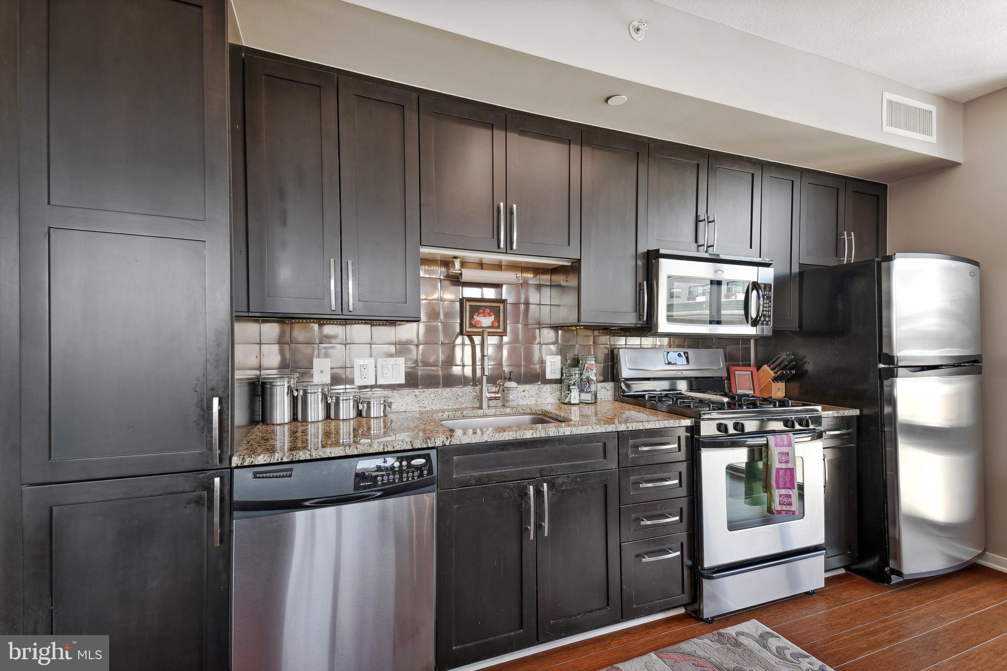 475 K Street Northwest, Unit 908 Washington, DC 20001 - Photo 11 of 31 Kitchen