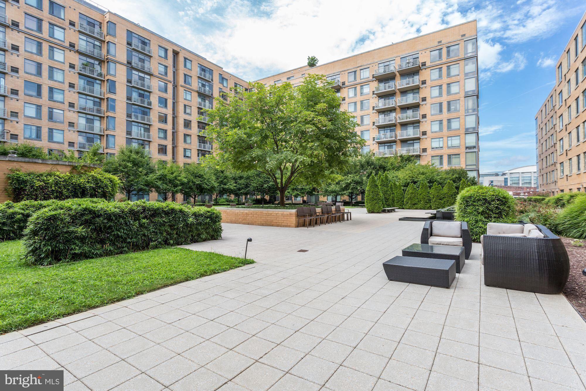 475 K Street Northwest, Unit 908 Washington, DC 20001 - Photo 21 of 31 Courtyard