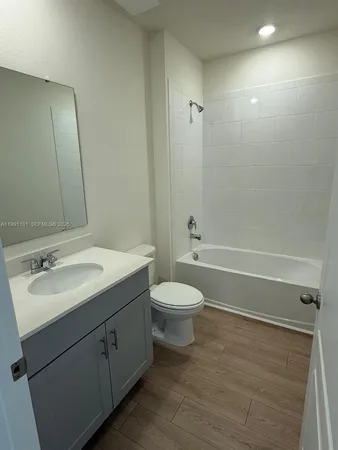 $2,800 | 299 Conway Avenue, St. Cloud, FL 34771