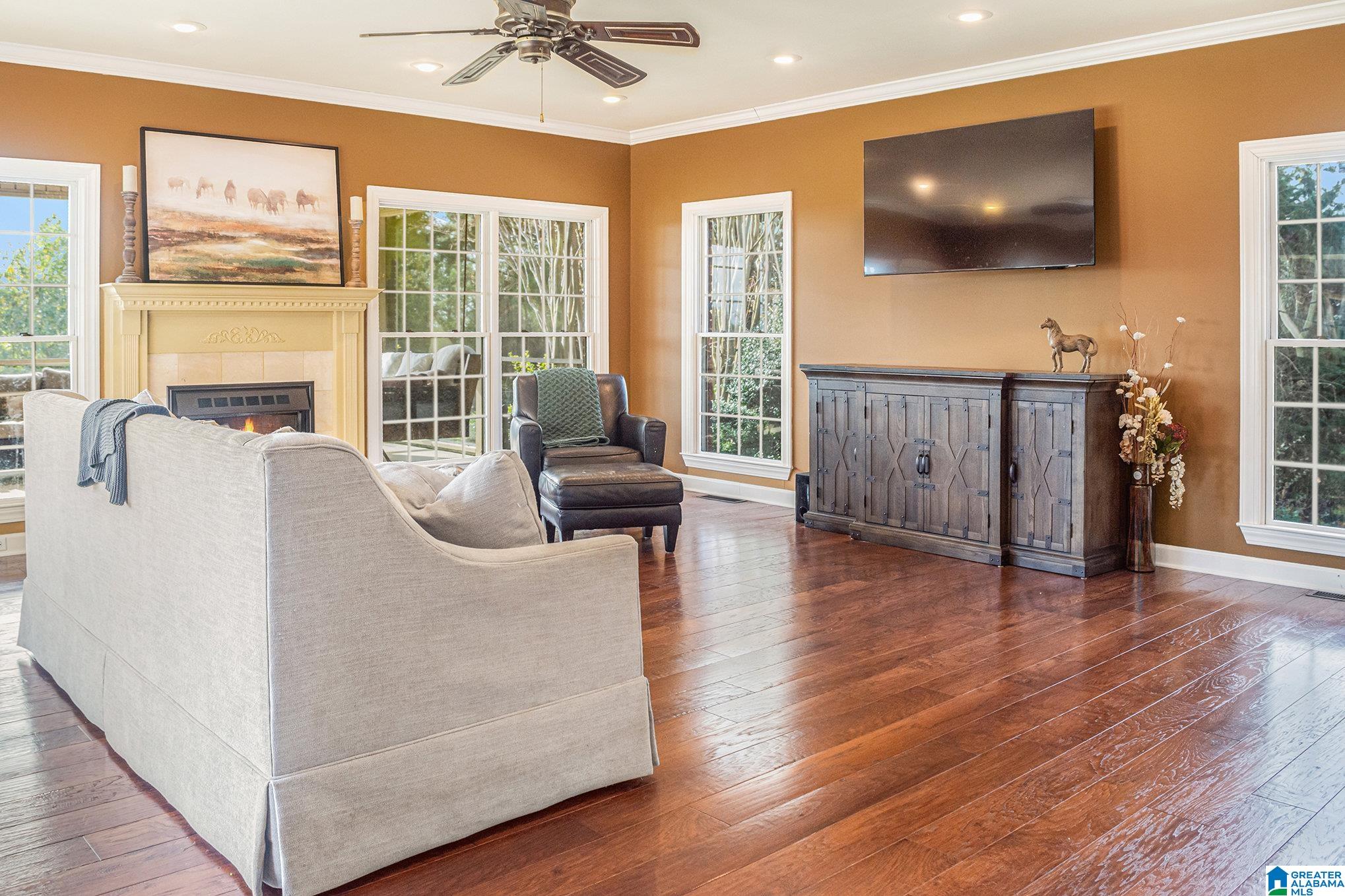 539 3rd Street Northwest Carbon Hill, AL 35549 - Photo 4 of 71