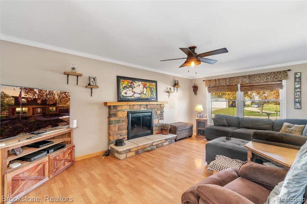 811 Croydon Road Rochester Hills, MI 48309 - Photo 17 of 47