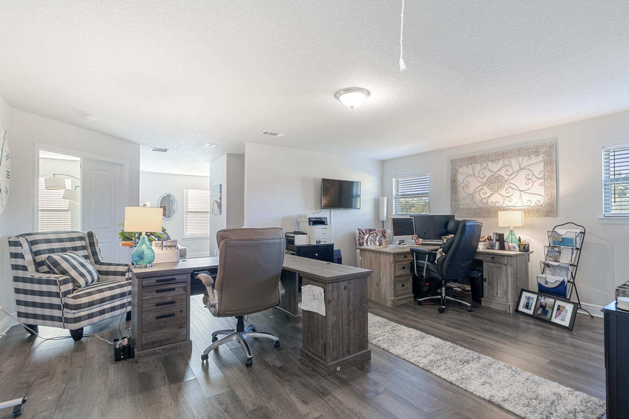 113 Ridgeway Circle Crestview, FL 32536 - Photo 27 of 54 a view of a livingroom with workspace and a couch