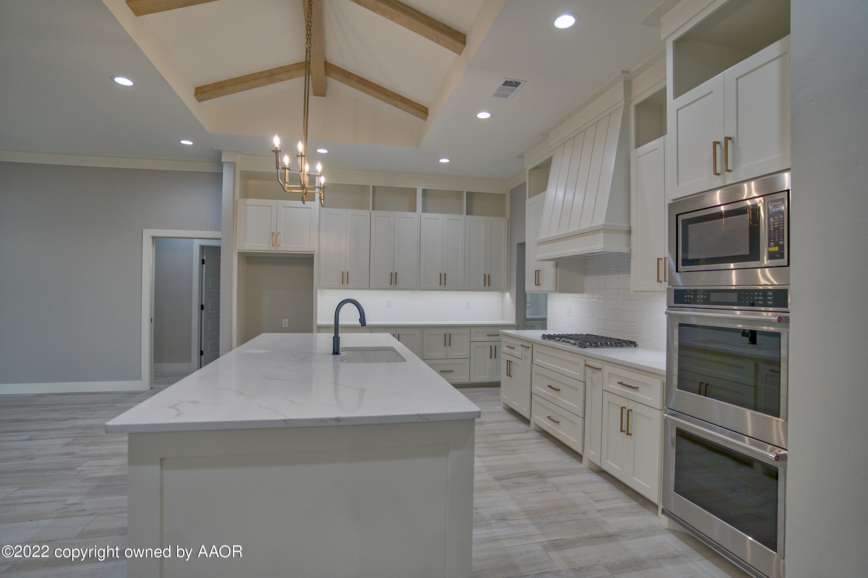 4250 Bobcat Springs Road Amarillo, TX 79119 - Photo 19 of 70 Kitchen