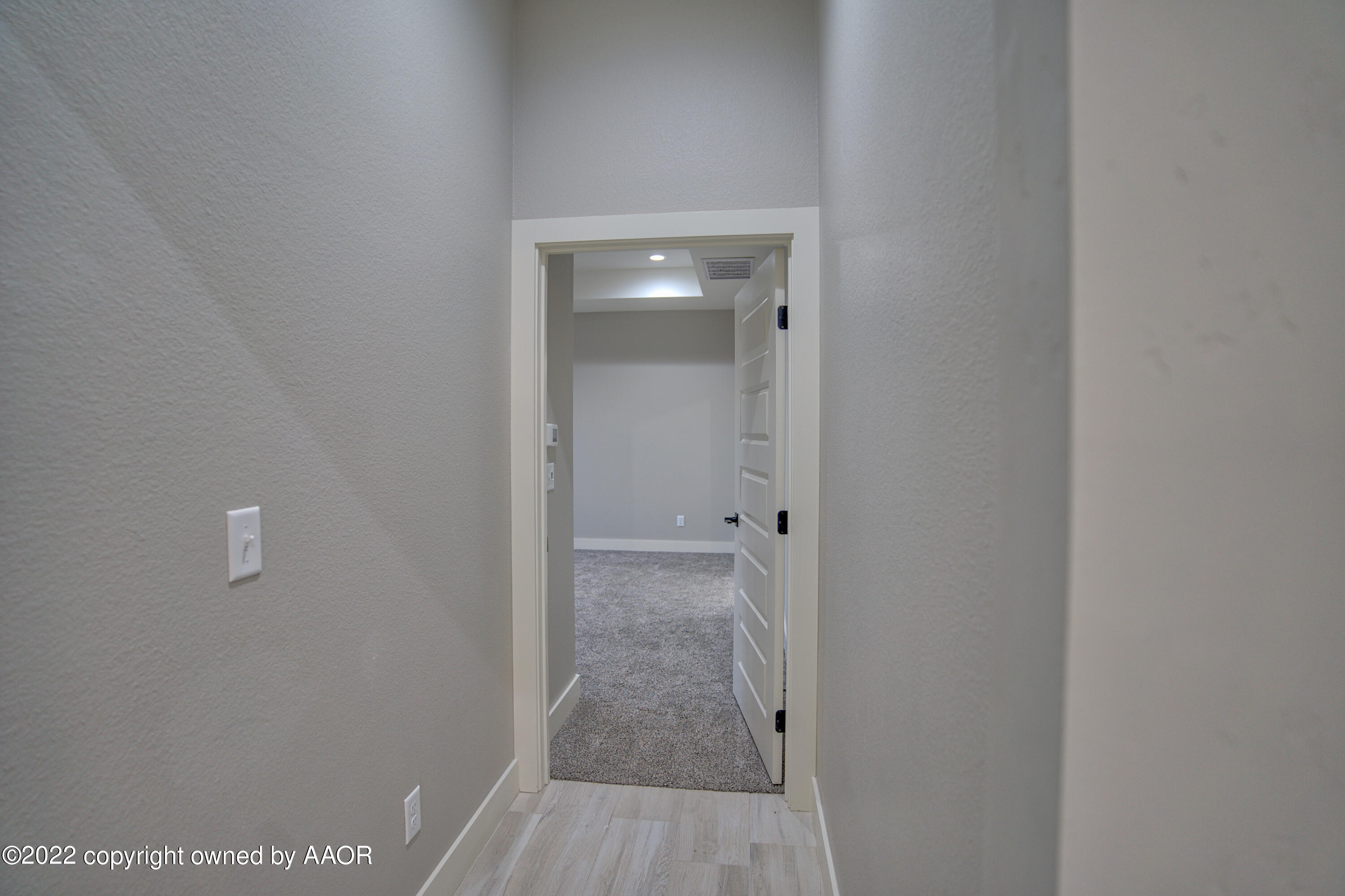 4250 Bobcat Springs Road Amarillo, TX 79119 - Photo 41 of 70 Hallway