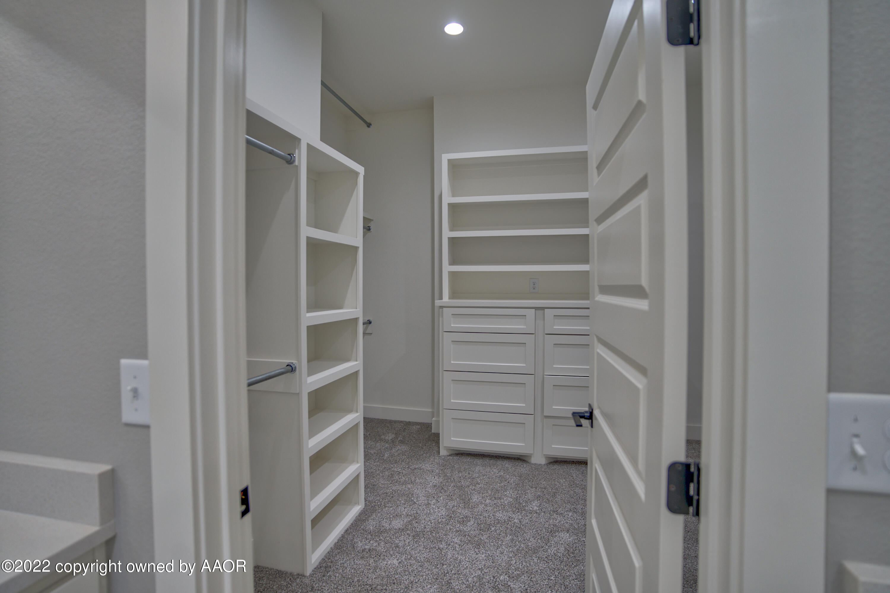 4250 Bobcat Springs Road Amarillo, TX 79119 - Photo 47 of 70 Master Bathroom Closet