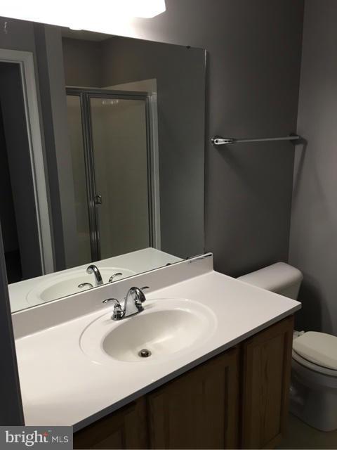 7605 Fairbrook Road Baltimore, MD 21244 - Photo 14 of 25 Bath (Master)