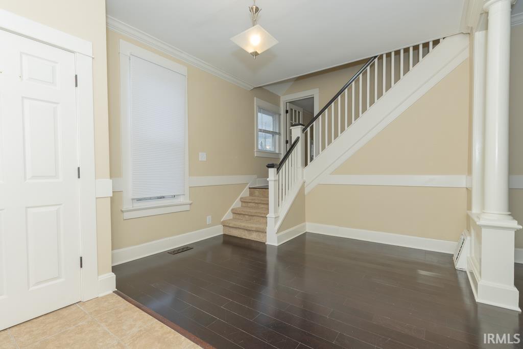 606 East Gum Street Evansville, IN 47713 - Photo 3 of 21