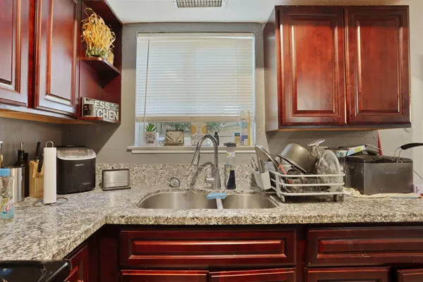 $285,000 | 6845 Shiloh Court, Stockton, CA 95219