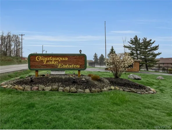 $189,000 | 28 B Mohawk Drive, Chautauqua, NY 14728