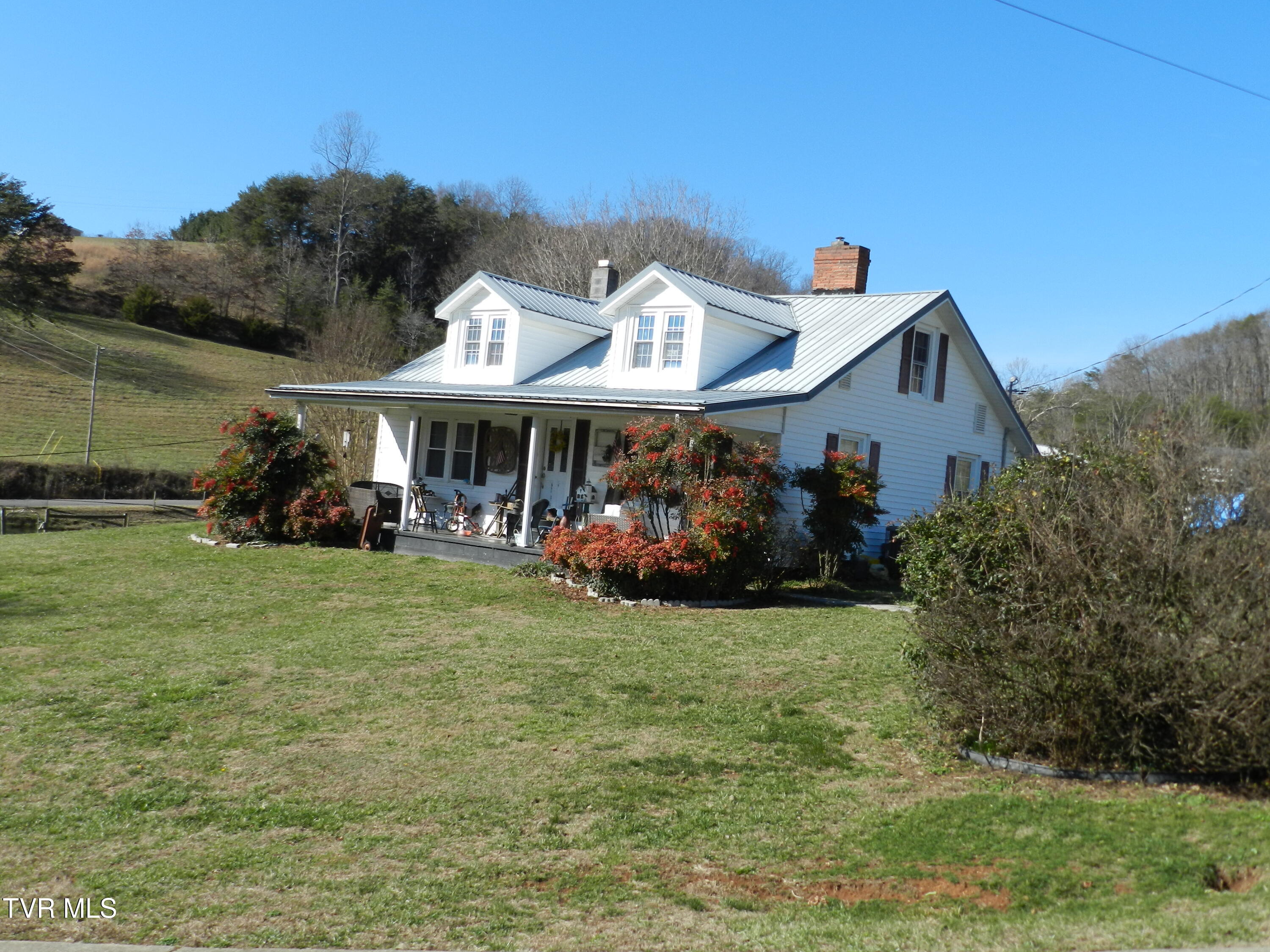 420 Watterson Gap Road Surgoinsville, TN 37873 - Photo 1 of 87 DSCN3599