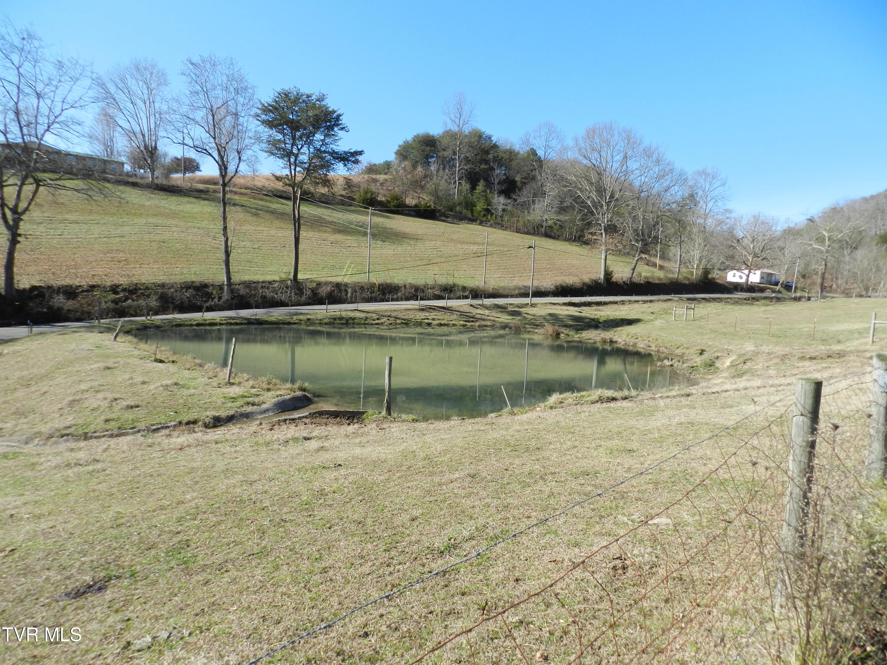 420 Watterson Gap Road Surgoinsville, TN 37873 - Photo 25 of 87 DSCN3603