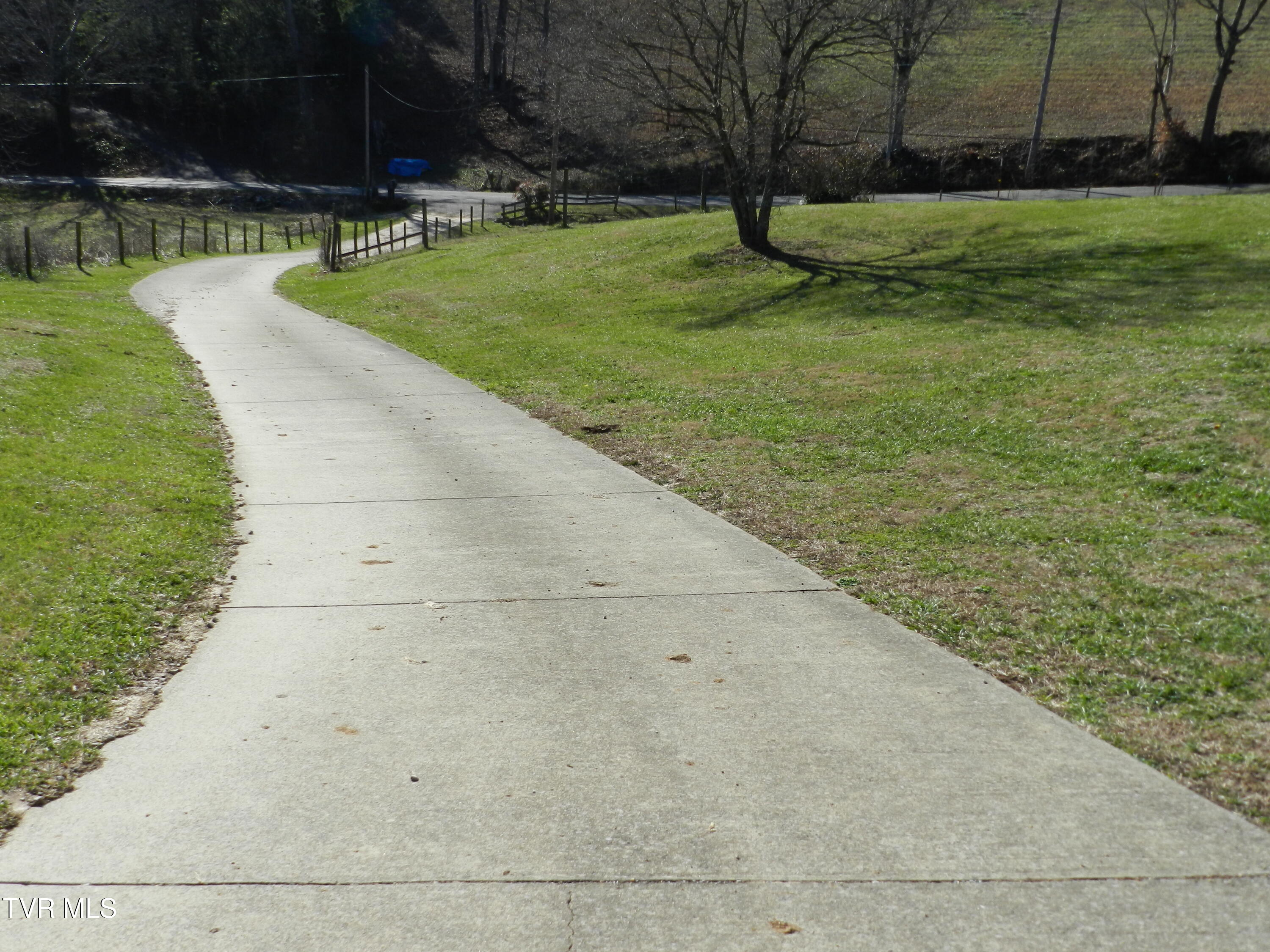 420 Watterson Gap Road Surgoinsville, TN 37873 - Photo 26 of 87 DSCN3635