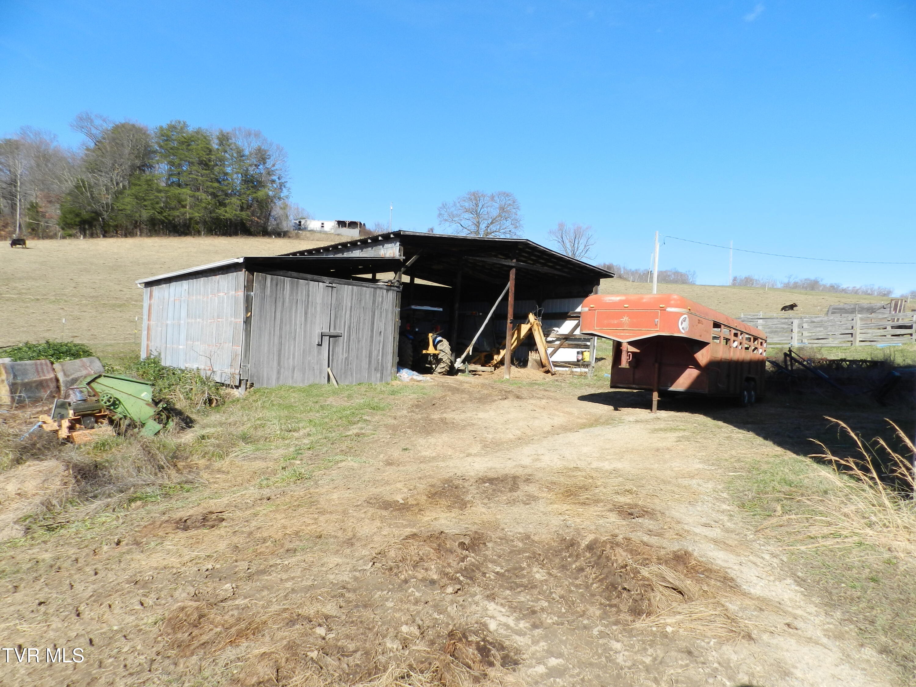 420 Watterson Gap Road Surgoinsville, TN 37873 - Photo 34 of 87 DSCN3642