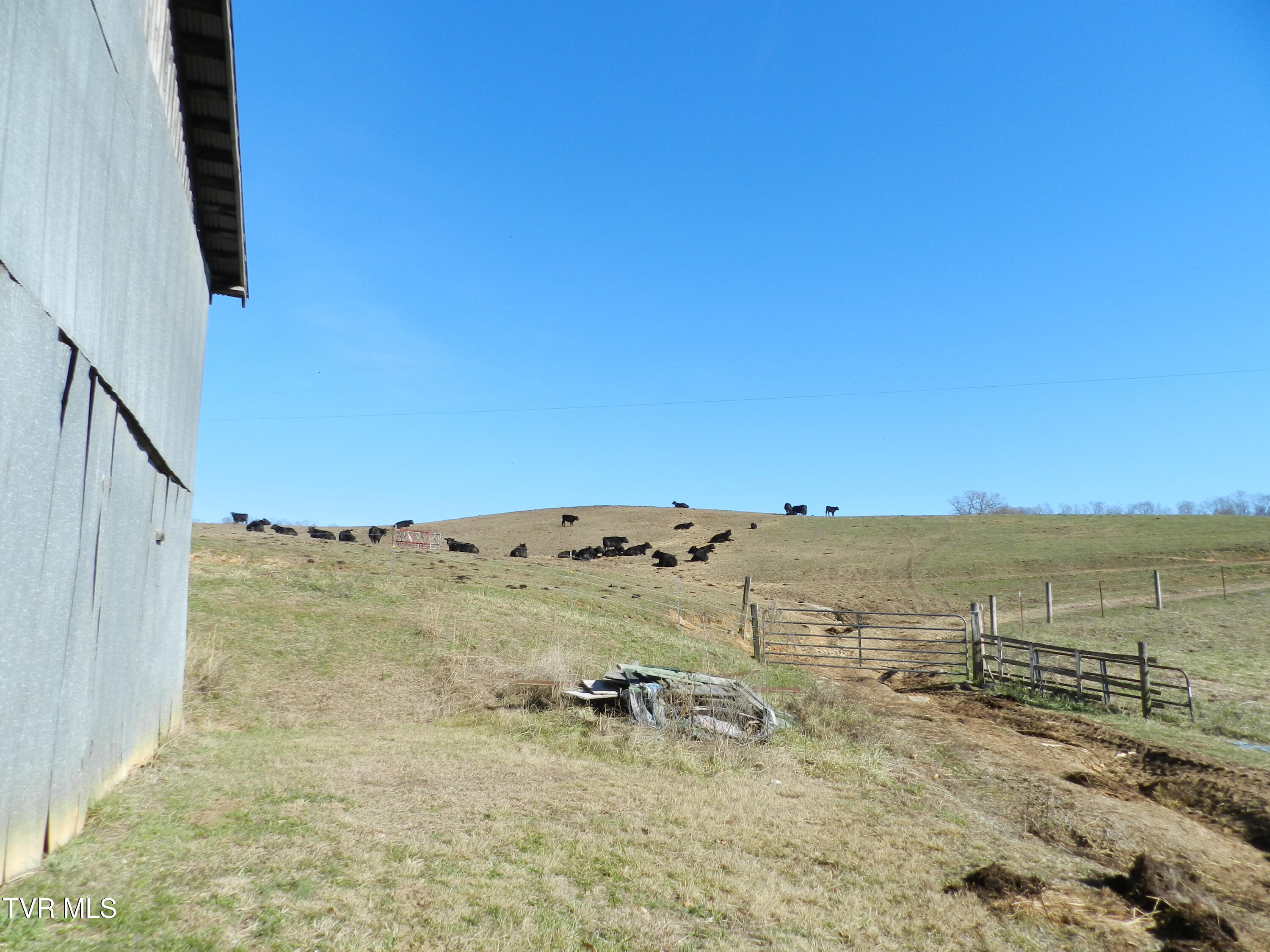 420 Watterson Gap Road Surgoinsville, TN 37873 - Photo 37 of 87 DSCN3645