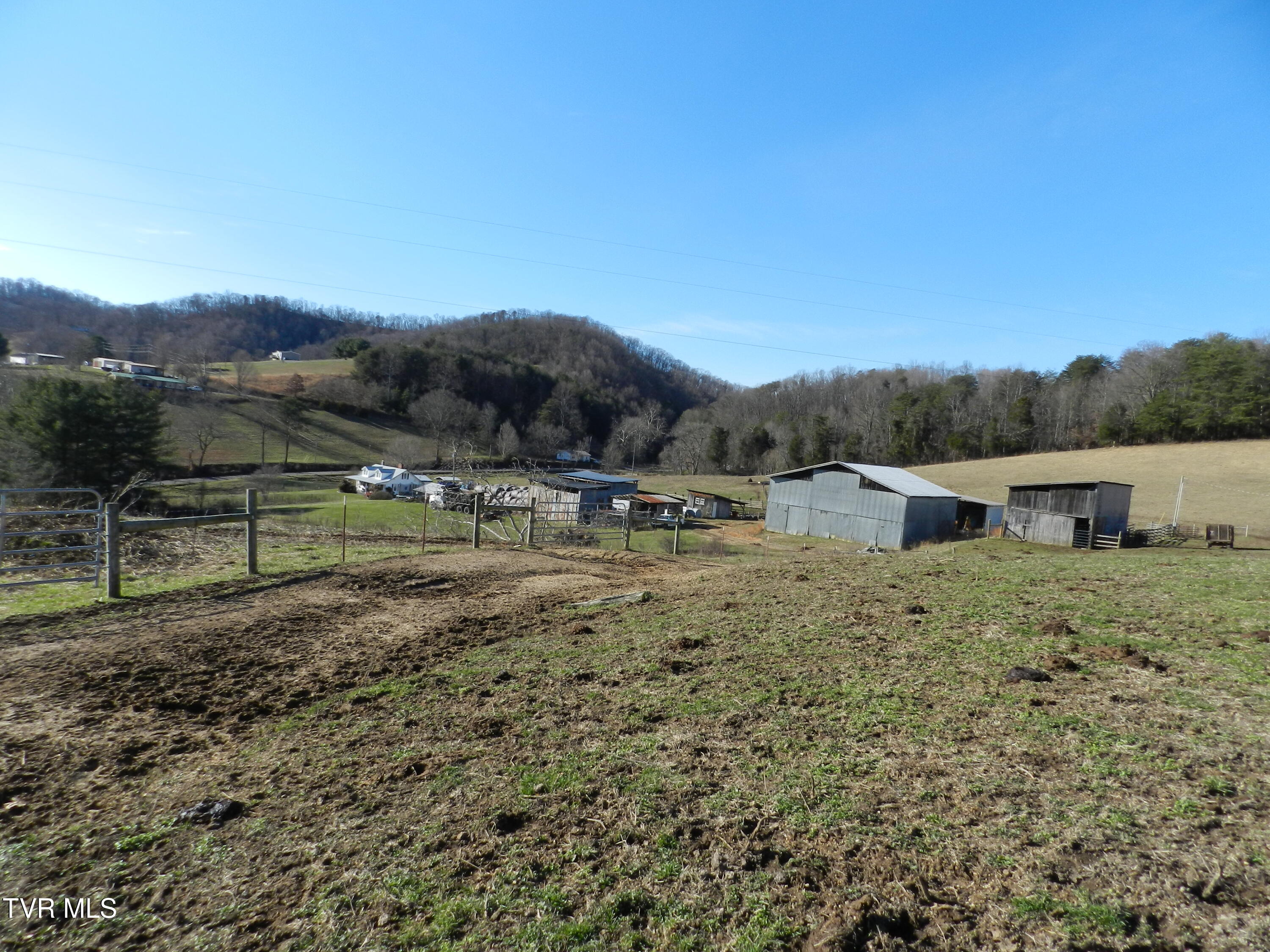 420 Watterson Gap Road Surgoinsville, TN 37873 - Photo 68 of 87 DSCN3677