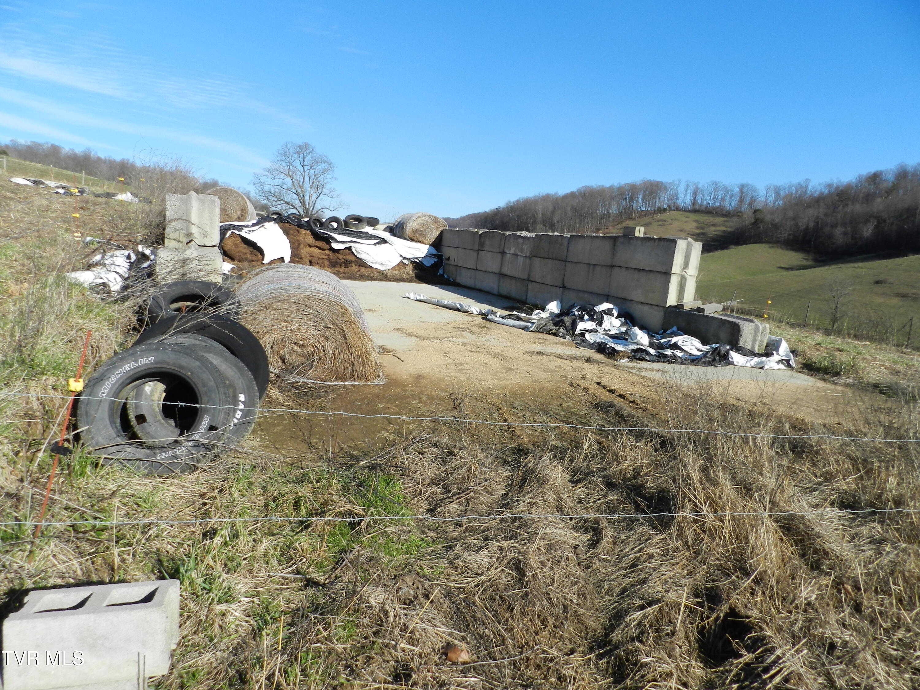 420 Watterson Gap Road Surgoinsville, TN 37873 - Photo 75 of 87 DSCN3684