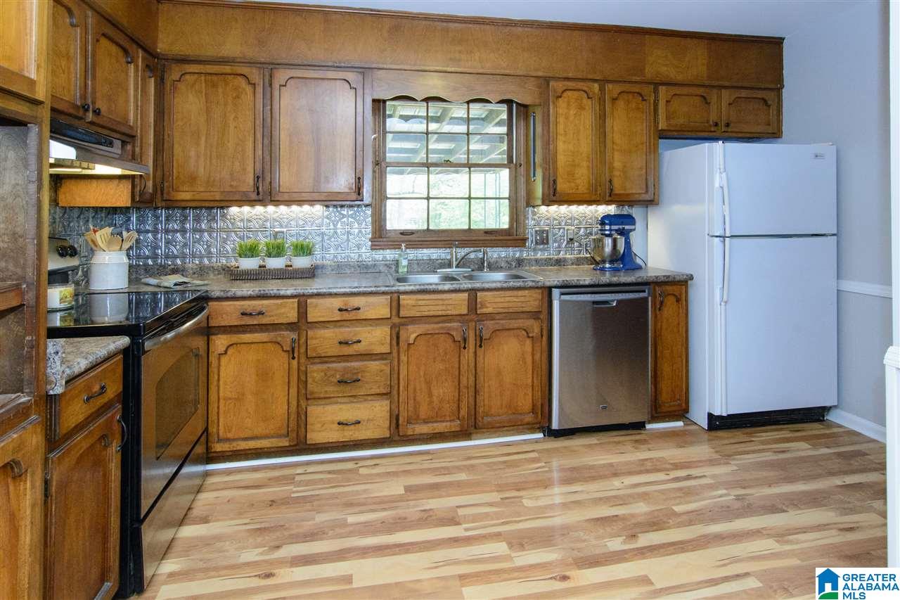 1721 Cedar Crest Road Birmingham, AL 35214 - Photo 12 of 36