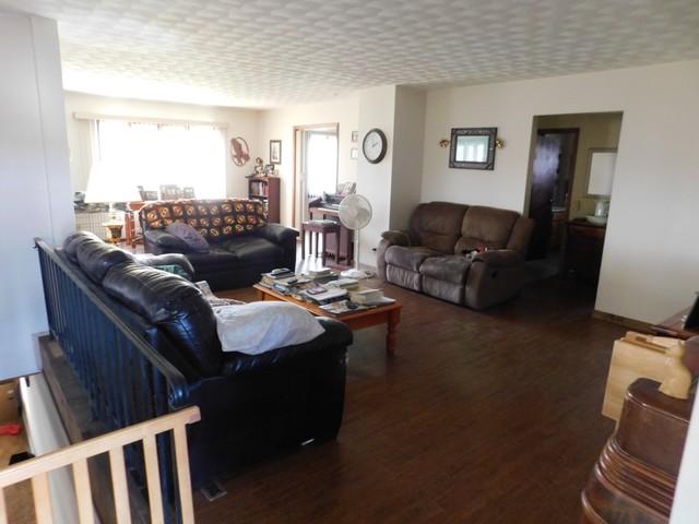 15626 East Twombly Road Rochelle, IL 61068 - Photo 3 of 28