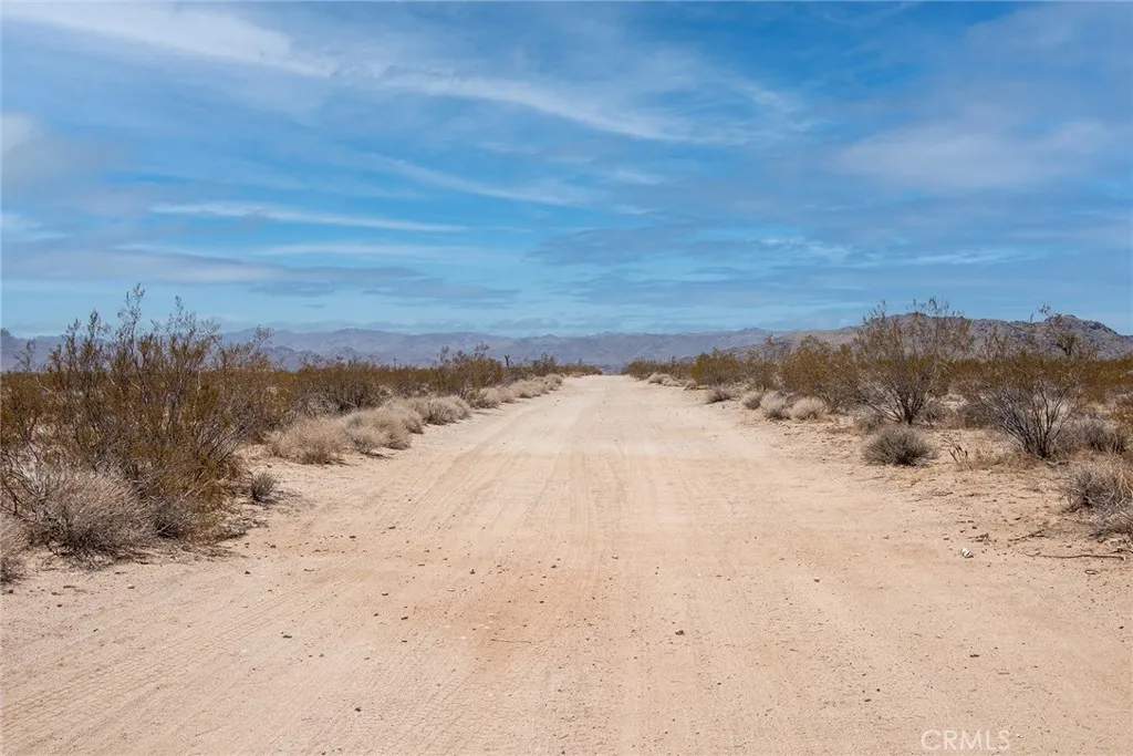 2000 Celeste Joshua Tree, CA 92252 - Photo 2 of 6 a view of ocean beach and mountain