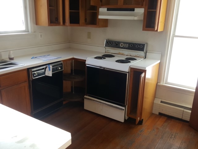 186 Crescent Street Rutland, VT 05701 - Photo 3 of 35