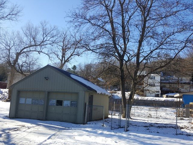 186 Crescent Street Rutland, VT 05701 - Photo 26 of 35