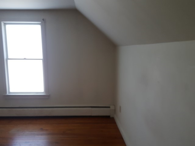 186 Crescent Street Rutland, VT 05701 - Photo 5 of 35