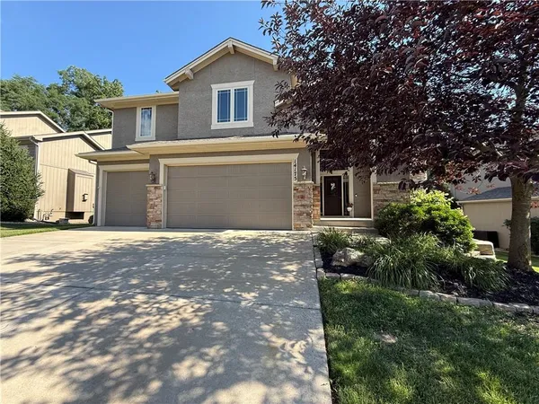 $575,000 | 14175 Northwest 68th Street, Kansas City, MO 64152