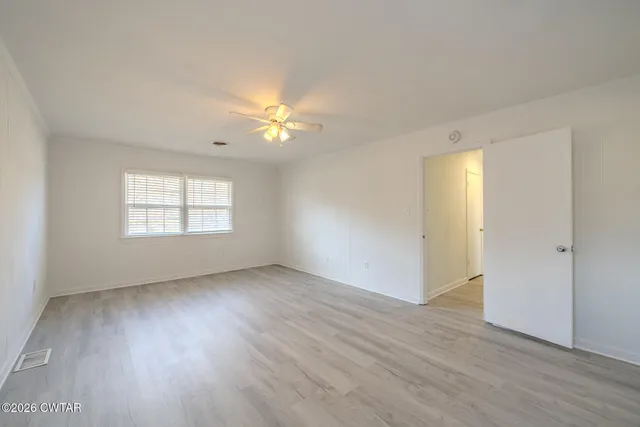 $299,900 | 9009 East Denney Drive, Milan, TN 38358