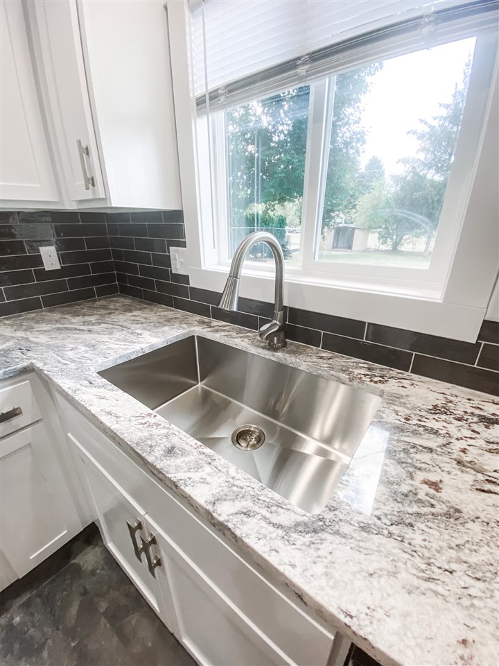 1224 South Skipworth Road Spokane Valley, WA 99206 - Photo 12 of 26 Gallery Image 12