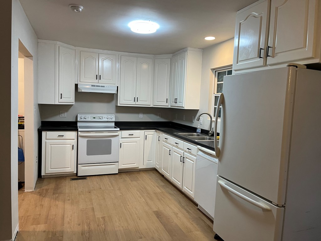288 Holcomb Road Dalton, GA 30721 - Photo 6 of 20 Gallery Image 6