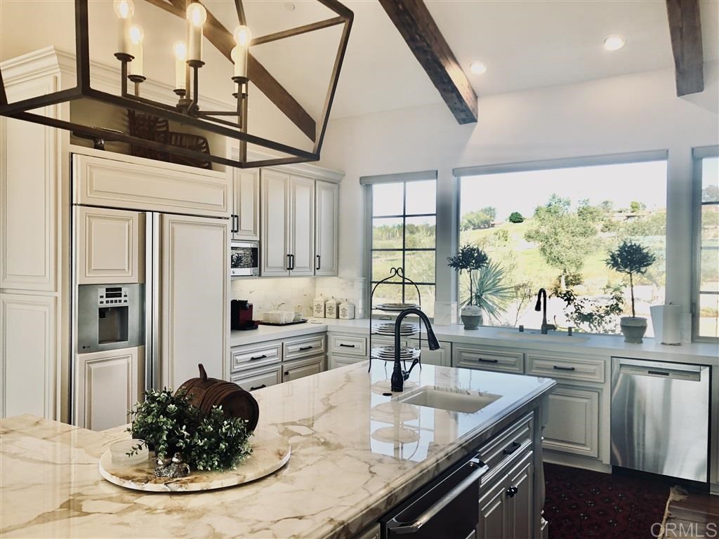 3175 Via Montevina Fallbrook, CA 92028 - Photo 9 of 25