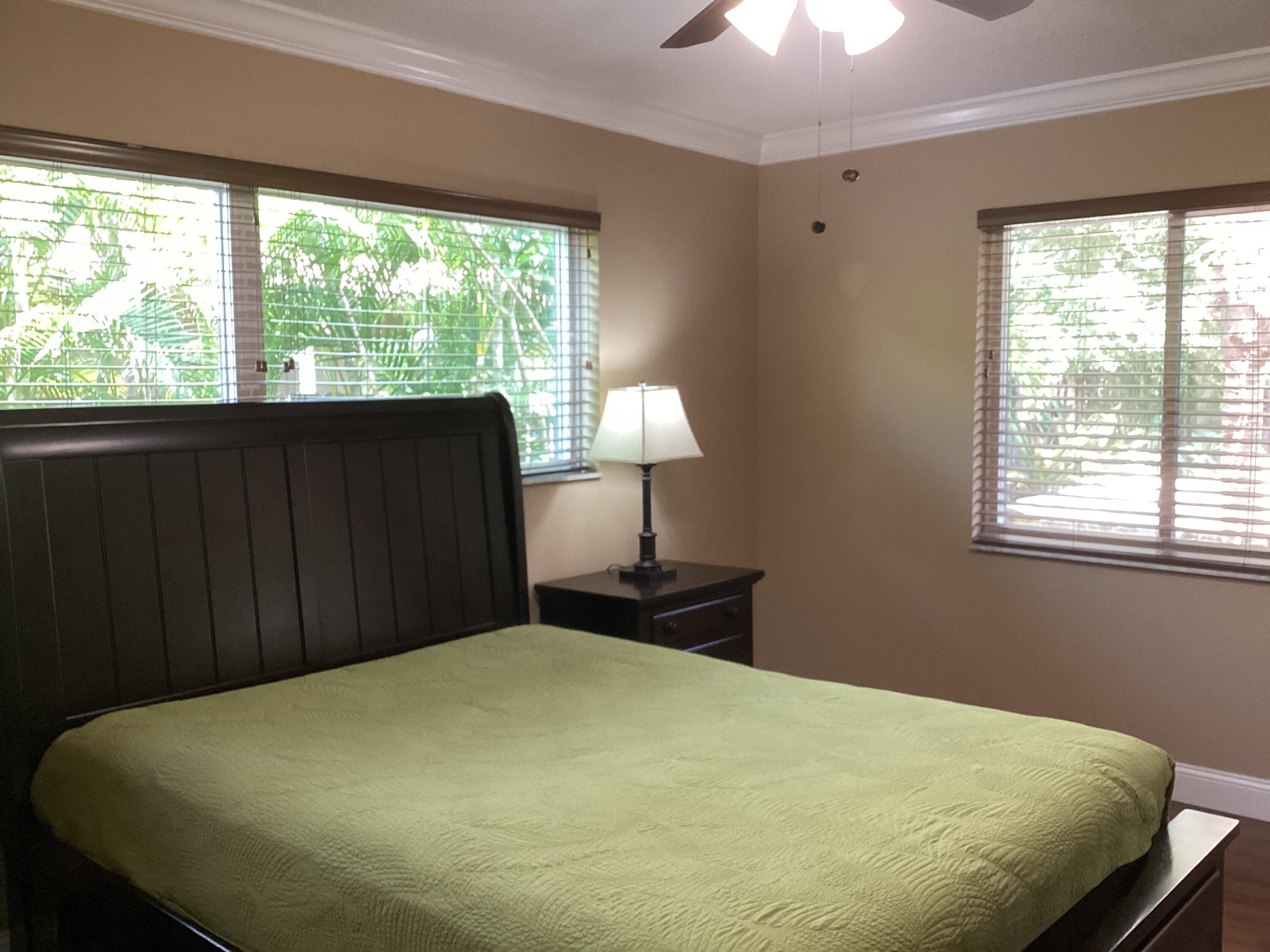 5159 Center Street Jupiter, FL 33458 - Photo 17 of 40 IMG_0551