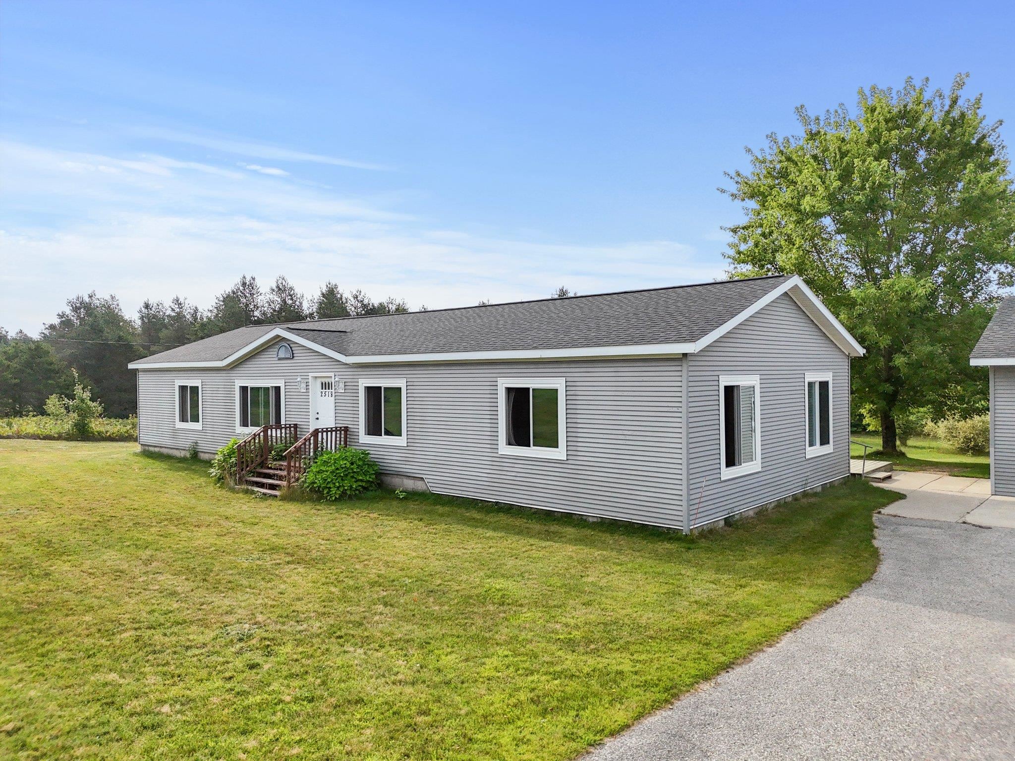 2518 East 32 Road Cadillac, MI 49601 - Photo 4 of 43 Gallery Image 4