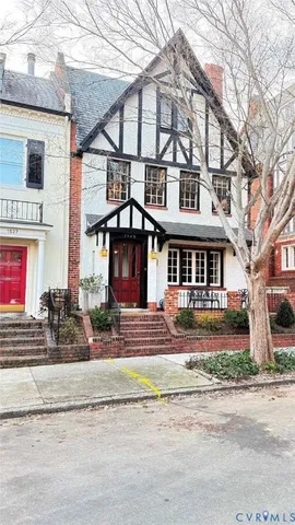 a picture of floor plan