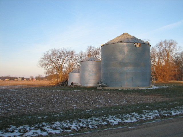 3065 South Gorman Road Gardner, IL 60424 - Photo 4 of 25 a view of a dry yard